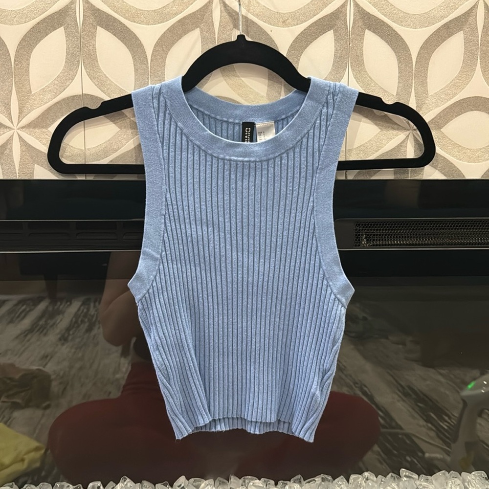 Divided H&M Ribbed Crop Top